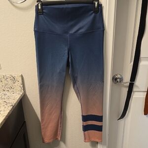 ALO Yoga W Leggings in Blue and Pink Gradient M